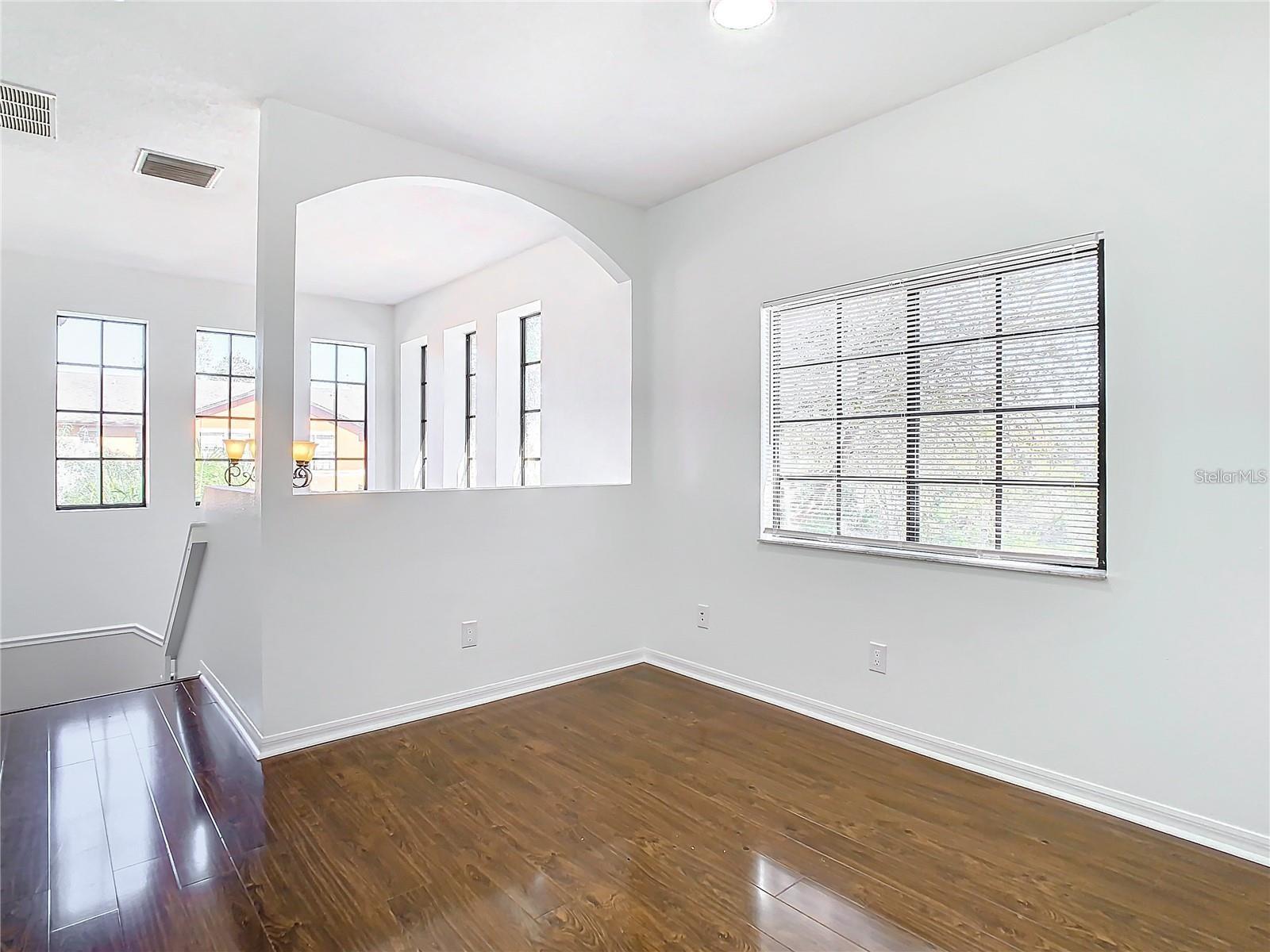 1019 BLACKWATER DR — photo 7