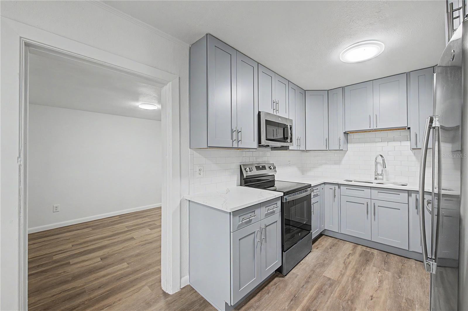 810 E 120TH AVE — photo 8