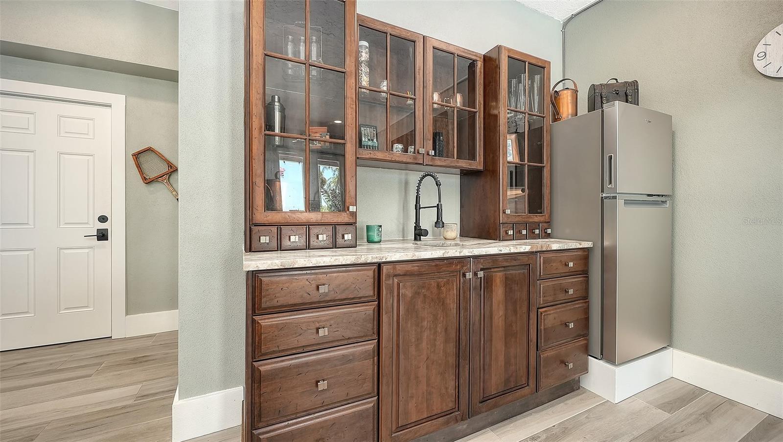 7418 WESTMORELAND DR — photo 37