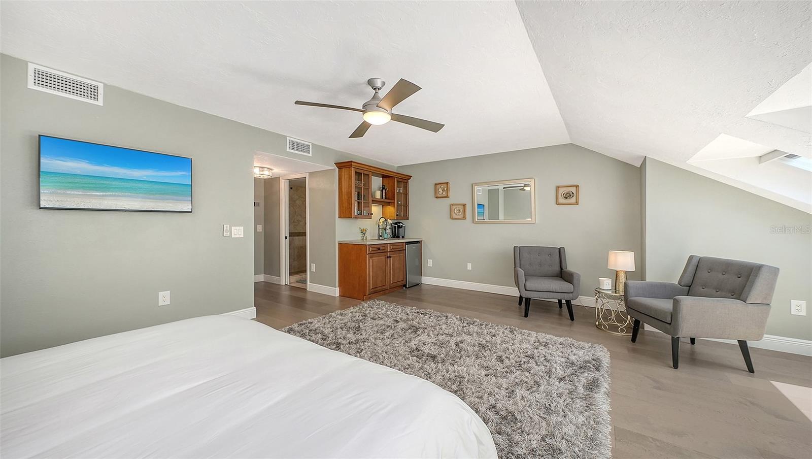 7418 WESTMORELAND DR — photo 46