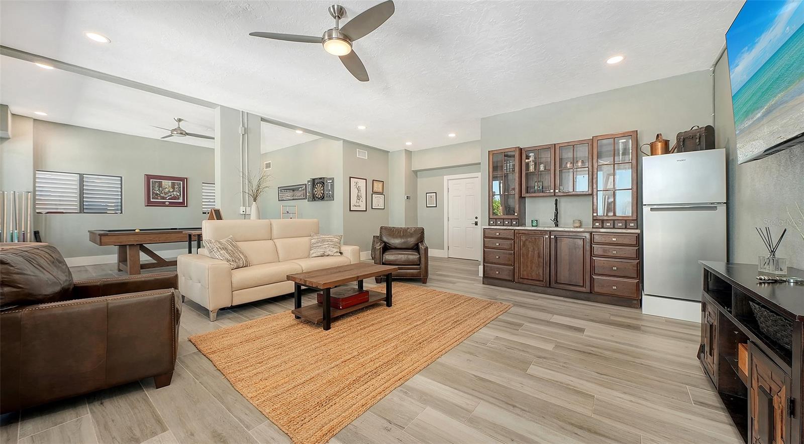 7418 WESTMORELAND DR — photo 36