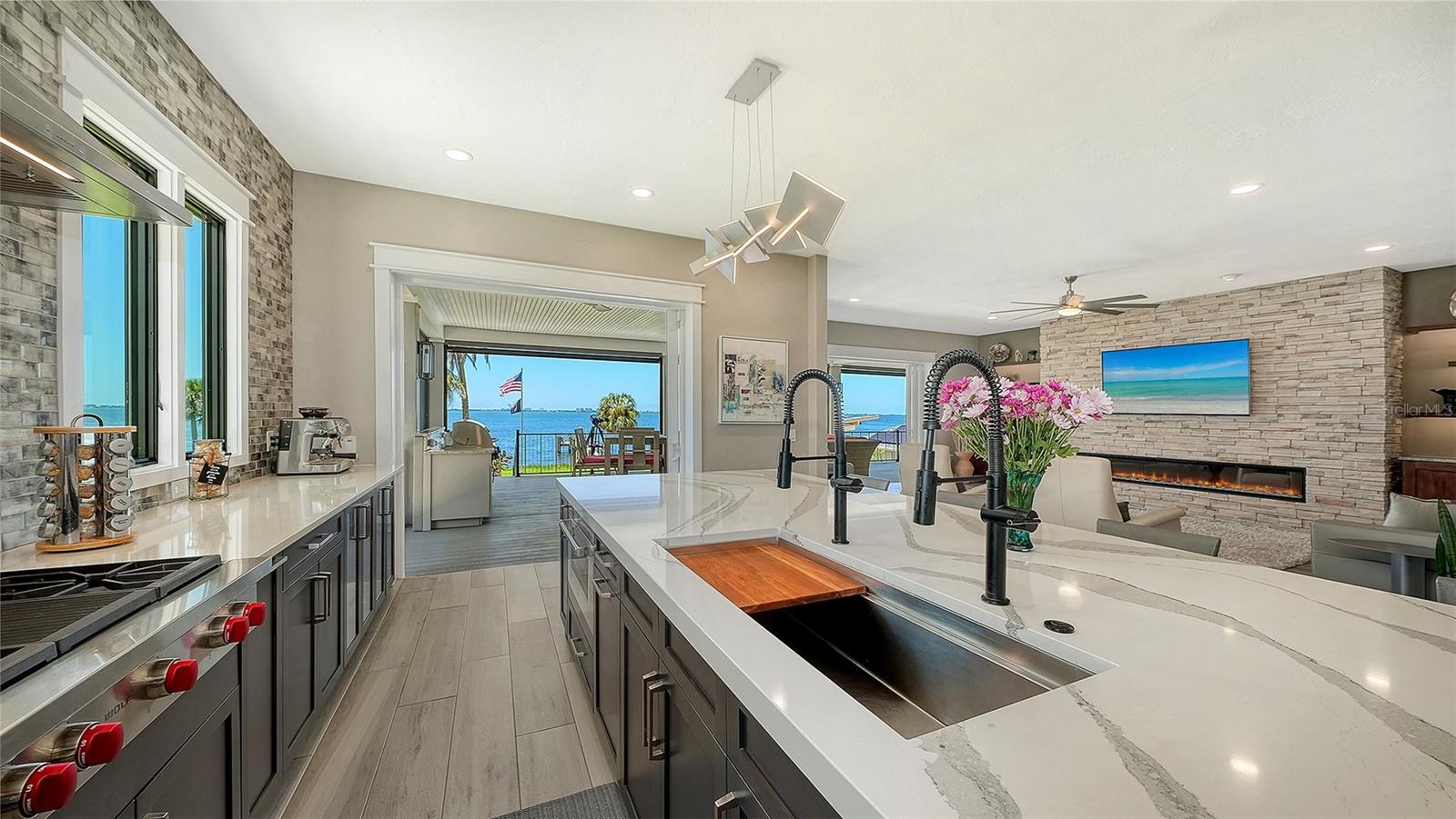 7418 WESTMORELAND DR — photo 15
