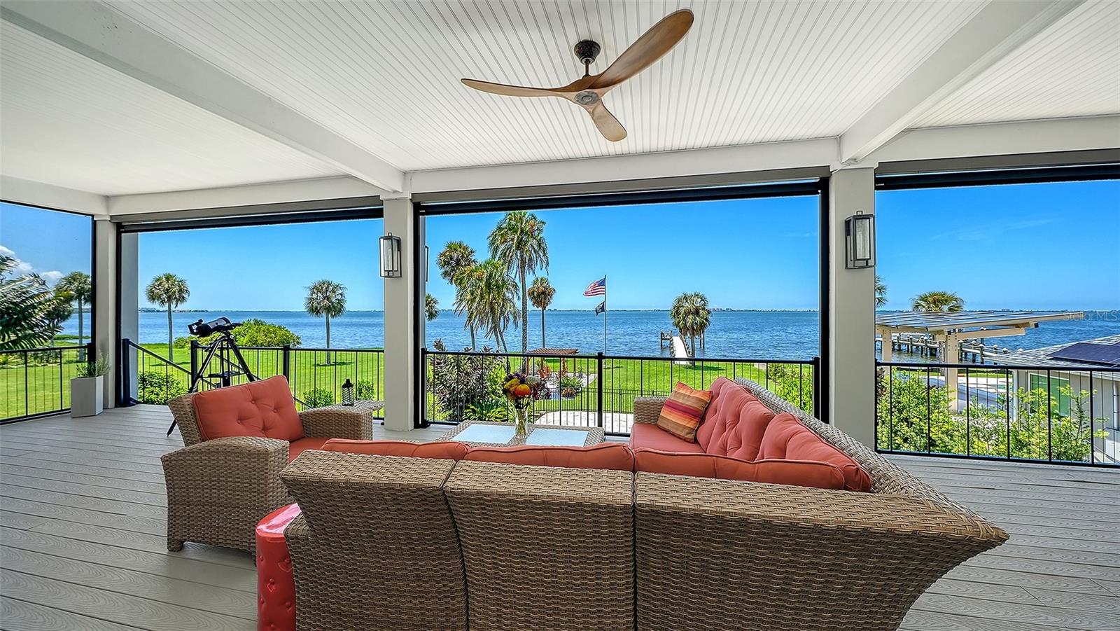 7418 WESTMORELAND DR — photo 24