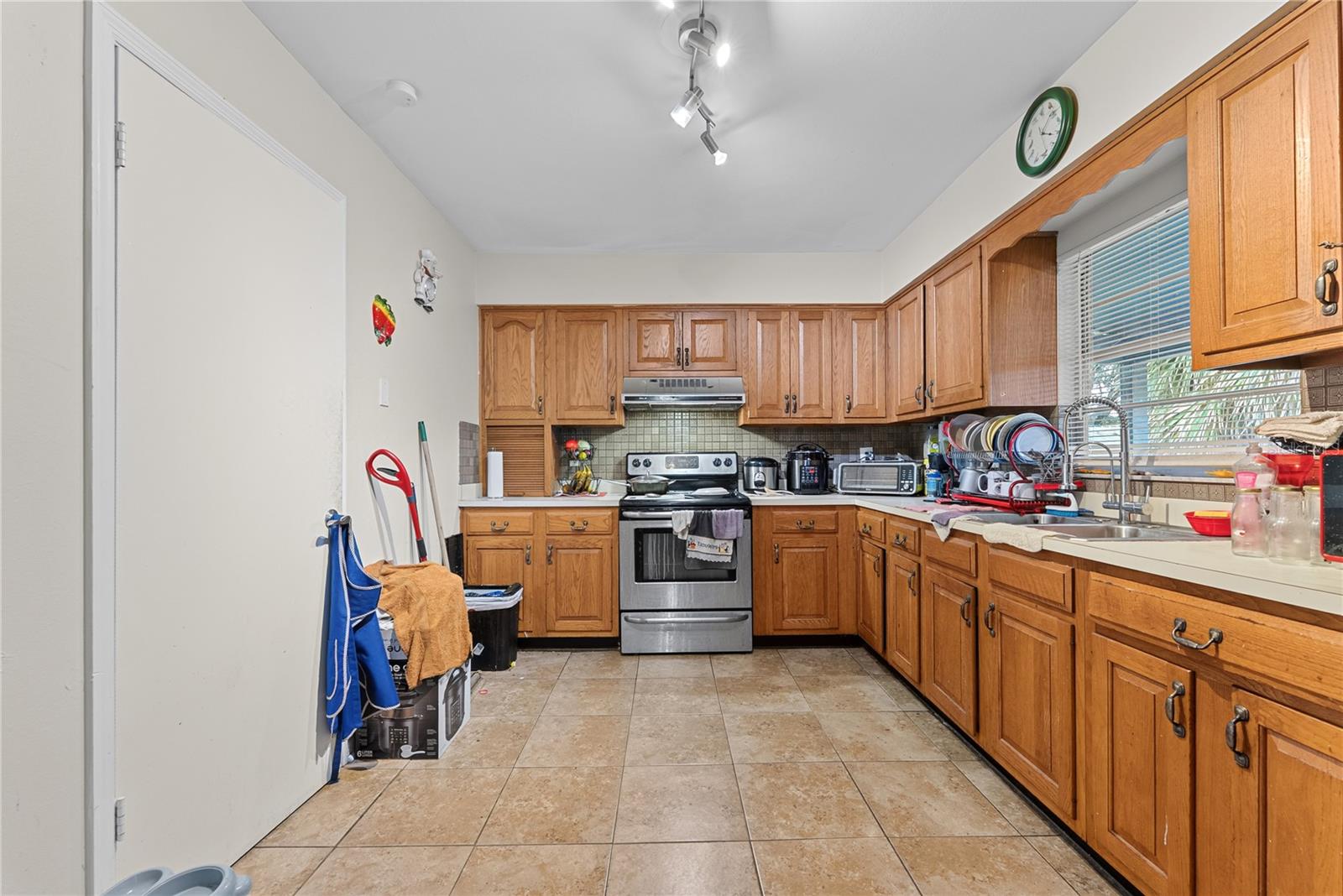8414 N GRADY AVE — photo 34