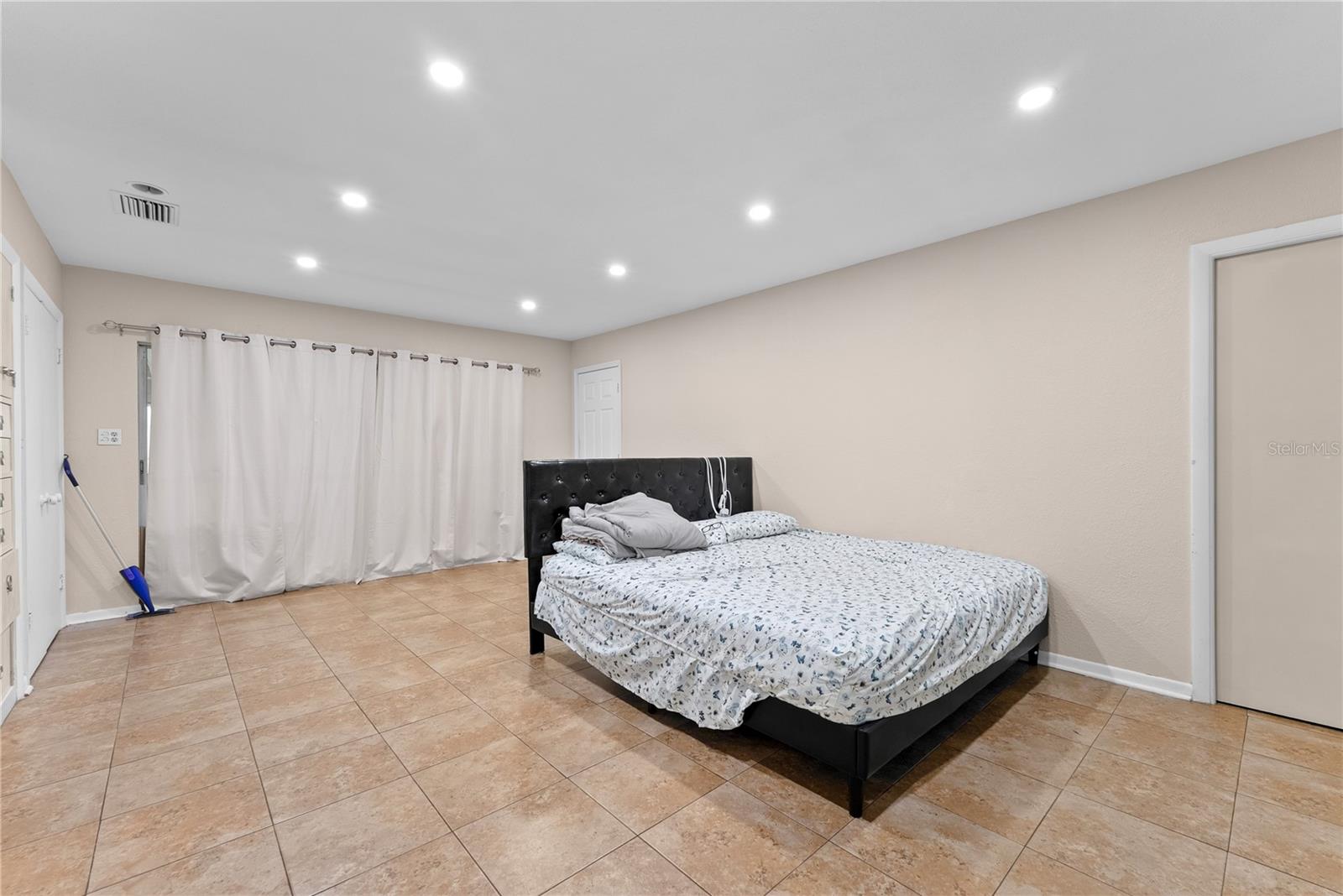 8414 N GRADY AVE — photo 18