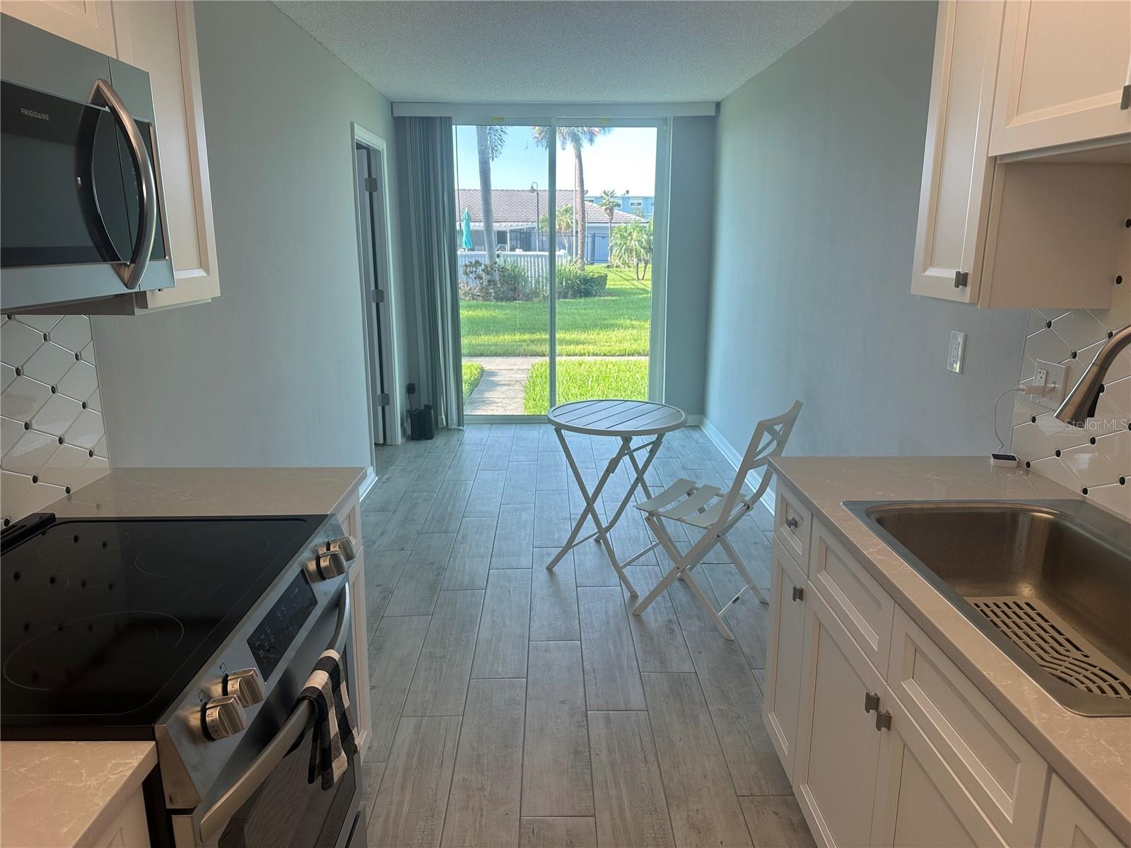 4720 LOCUST ST NE #101 — photo 15