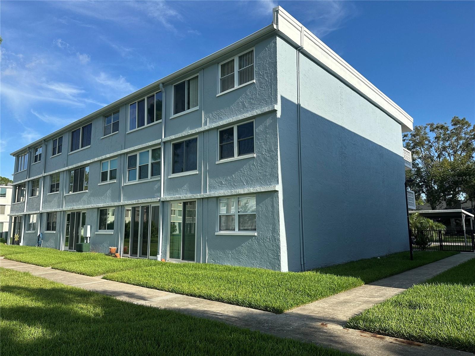 4720 LOCUST ST NE #101 — photo 31