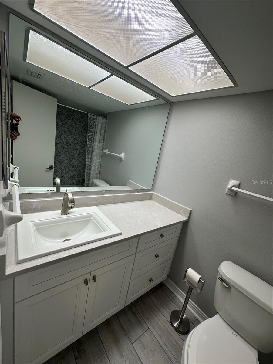 4720 LOCUST ST NE #101 — photo 6