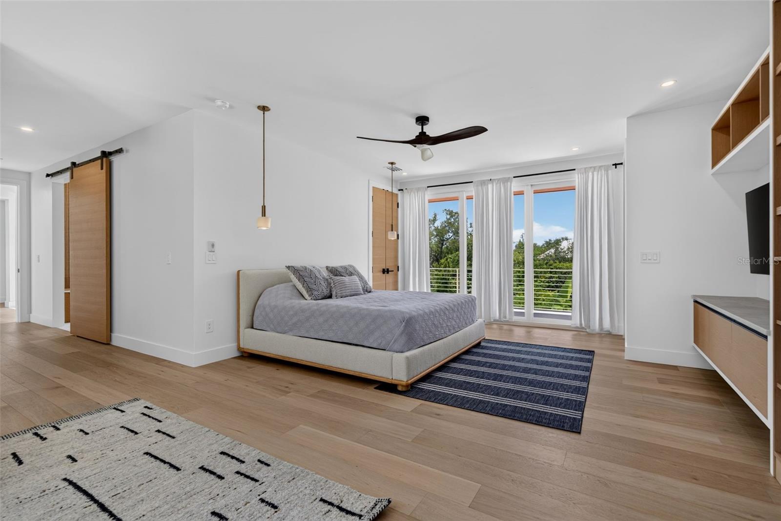1355 ROBERTS BAY LN — photo 28