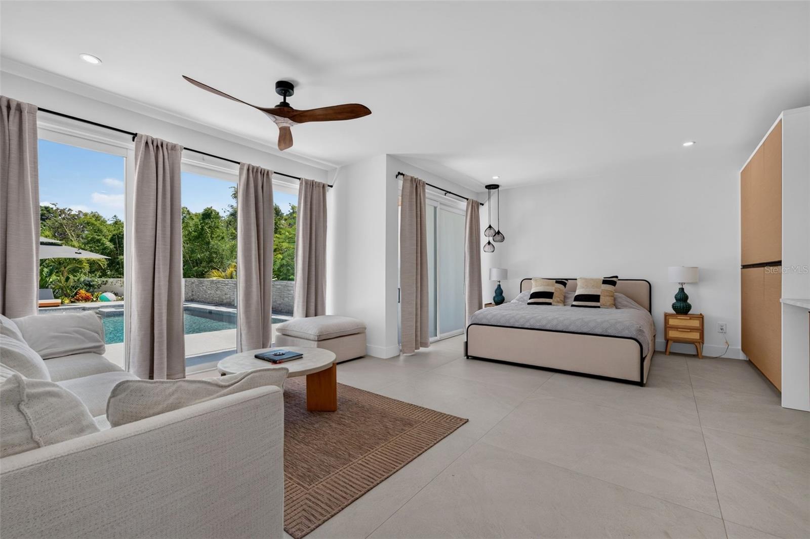 1355 ROBERTS BAY LN — photo 42