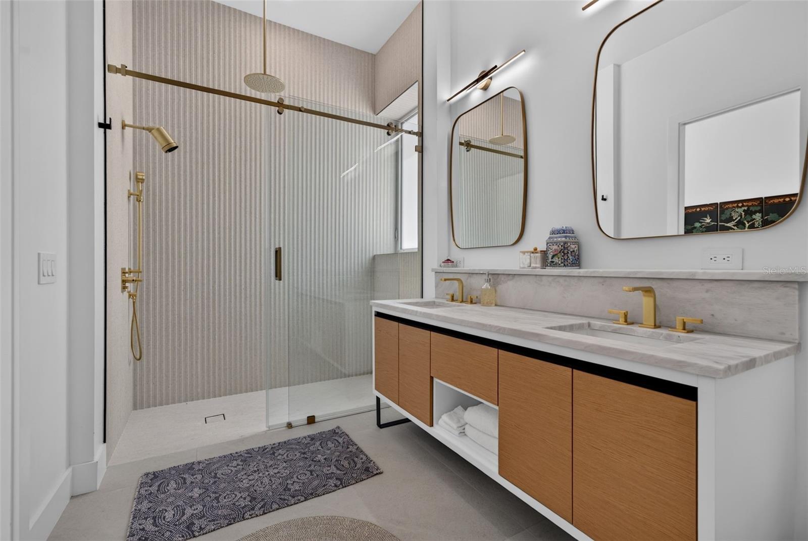 1355 ROBERTS BAY LN — photo 37