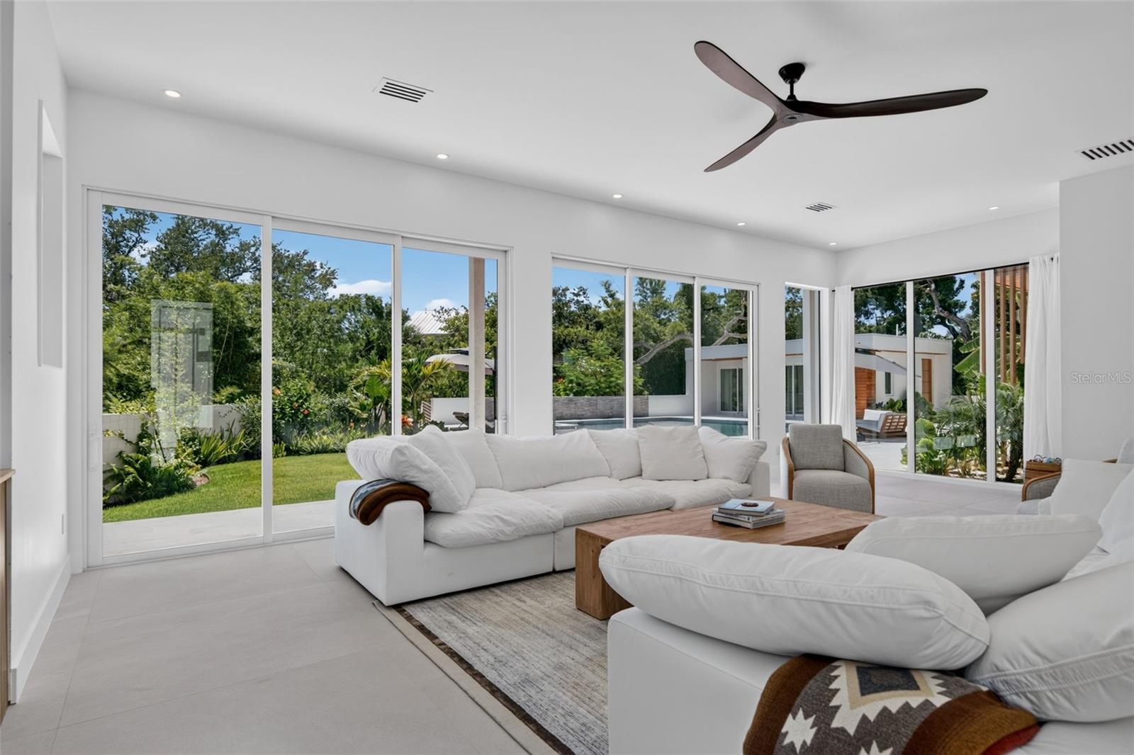 1355 ROBERTS BAY LN — photo 45