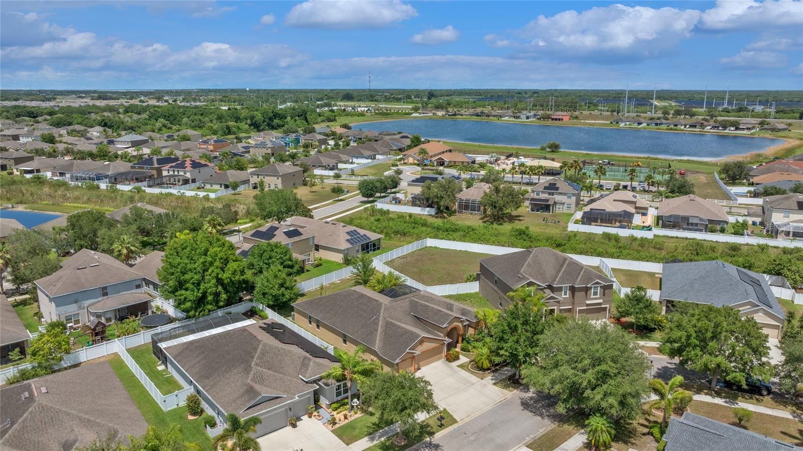 2637 YUKON CLIFF DR — photo 49