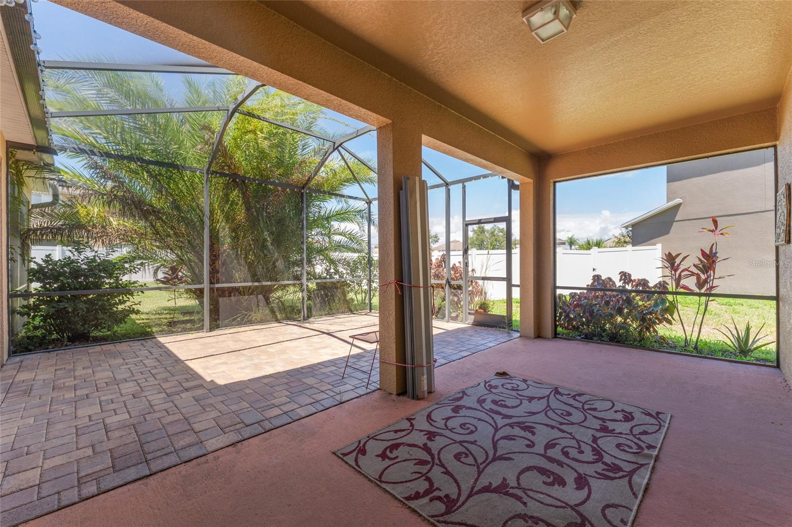 2637 YUKON CLIFF DR — photo 37
