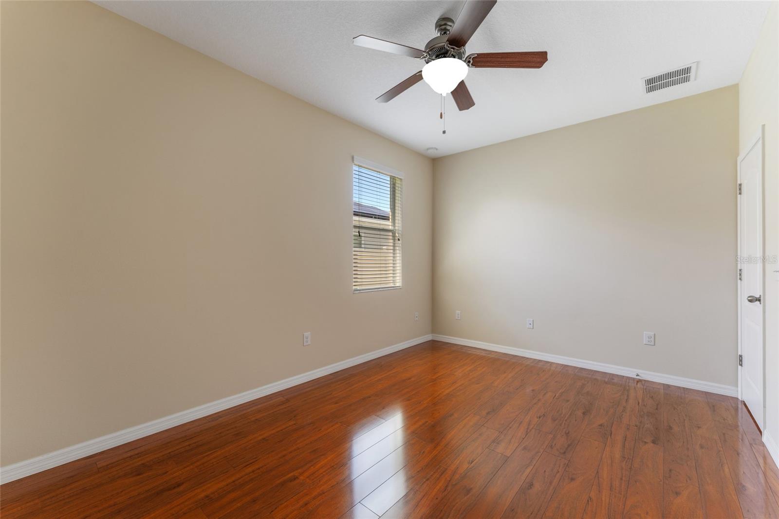 2637 YUKON CLIFF DR — photo 24