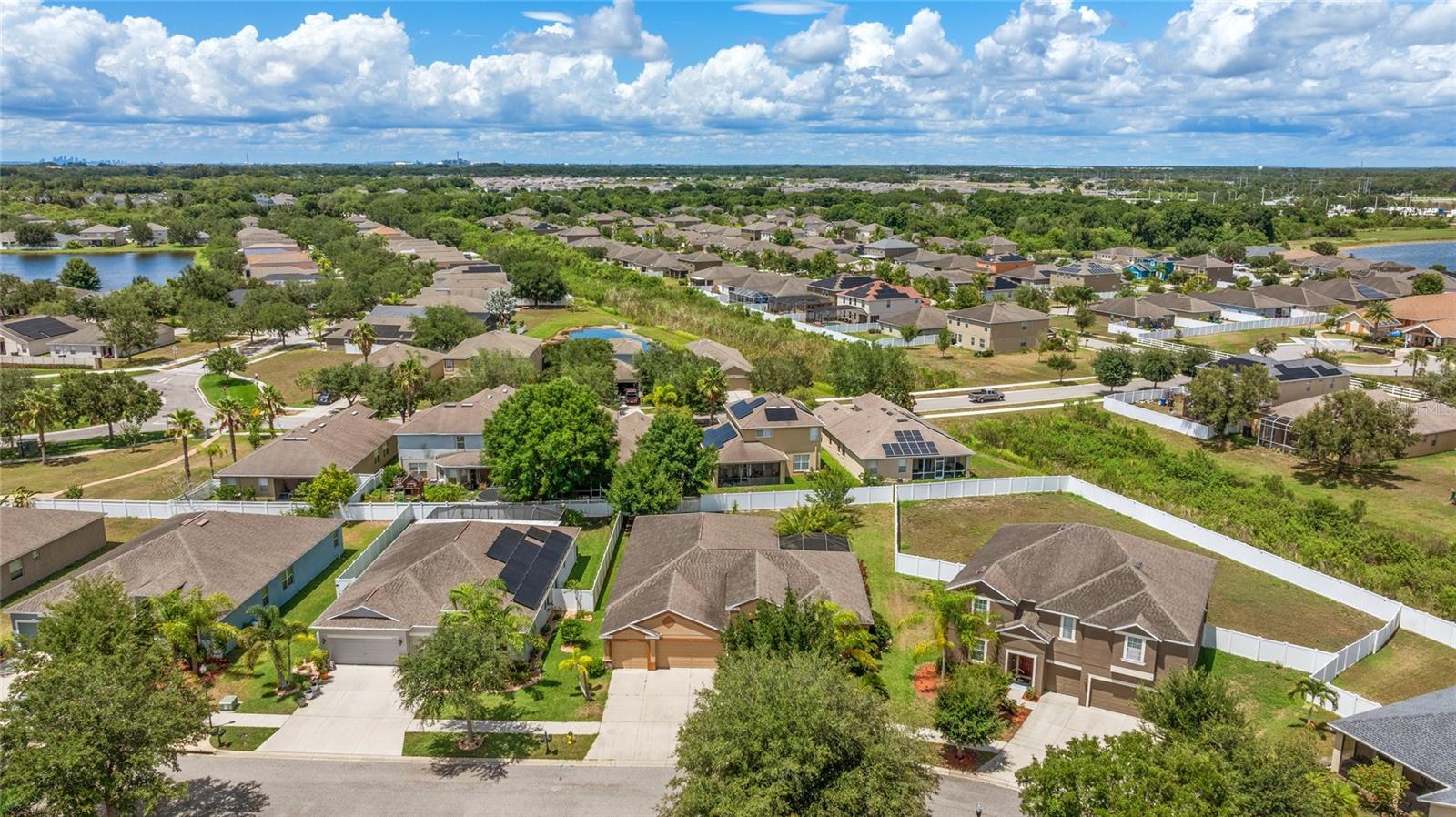2637 YUKON CLIFF DR — photo 48