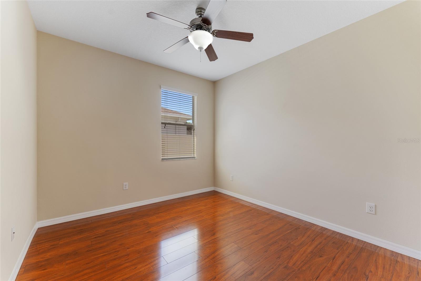 2637 YUKON CLIFF DR — photo 33