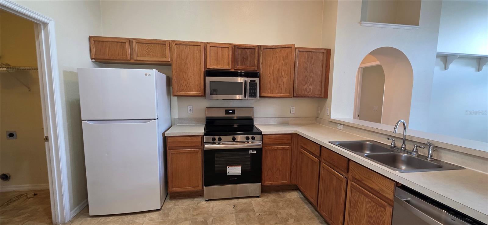 2546 SIENA WAY — photo 17