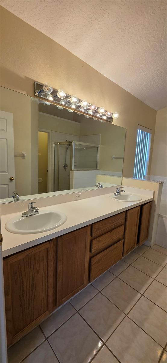 2546 SIENA WAY — photo 34