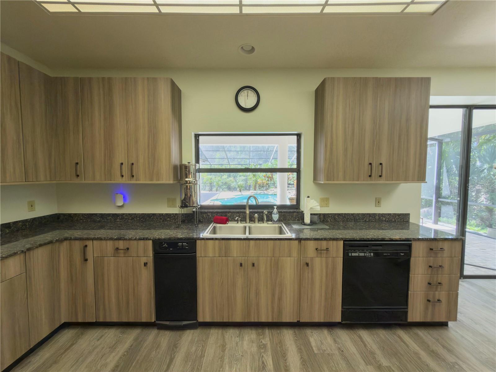 11708 ORANGE GROVE DR — photo 30