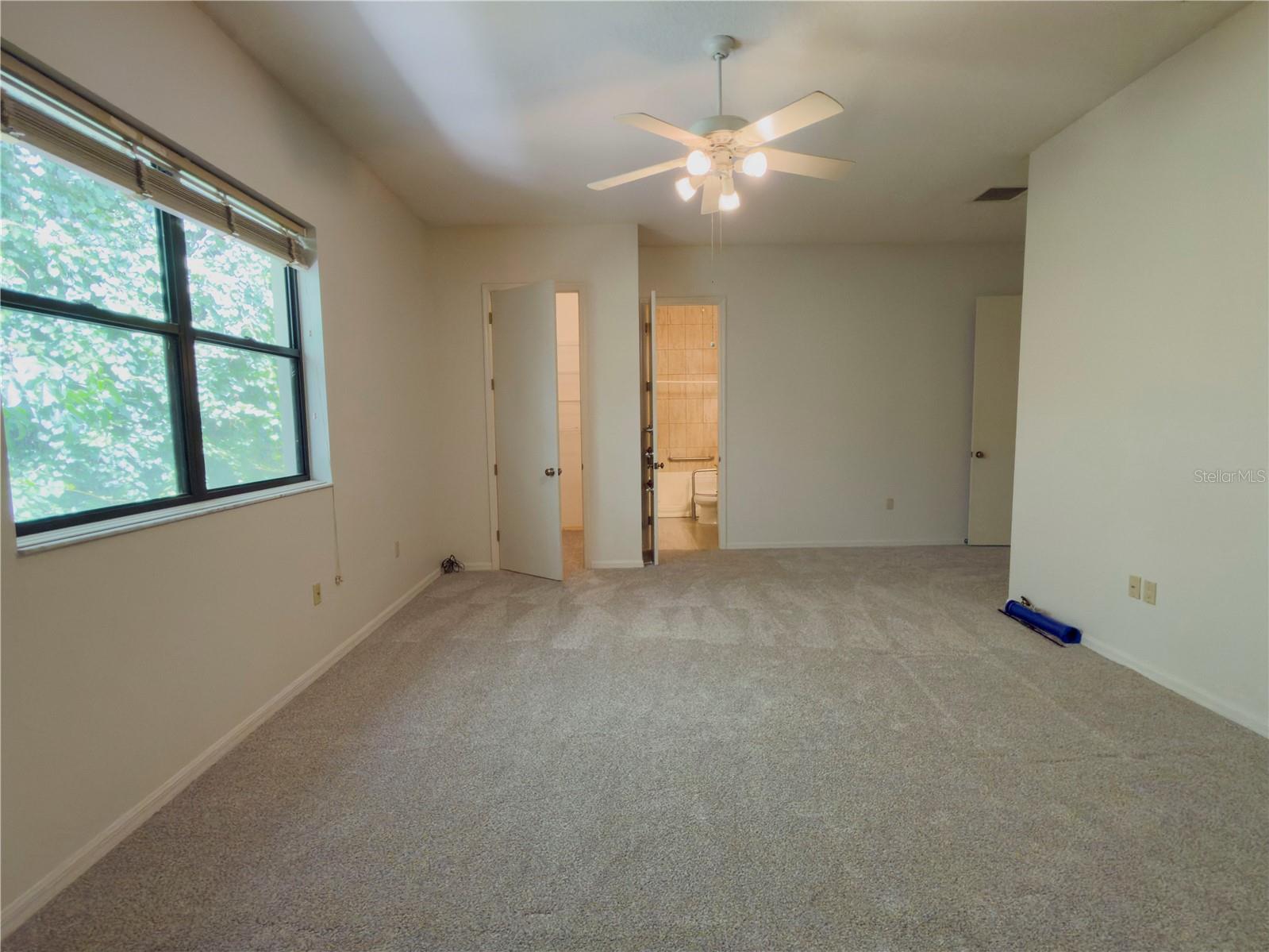 11708 ORANGE GROVE DR — photo 36