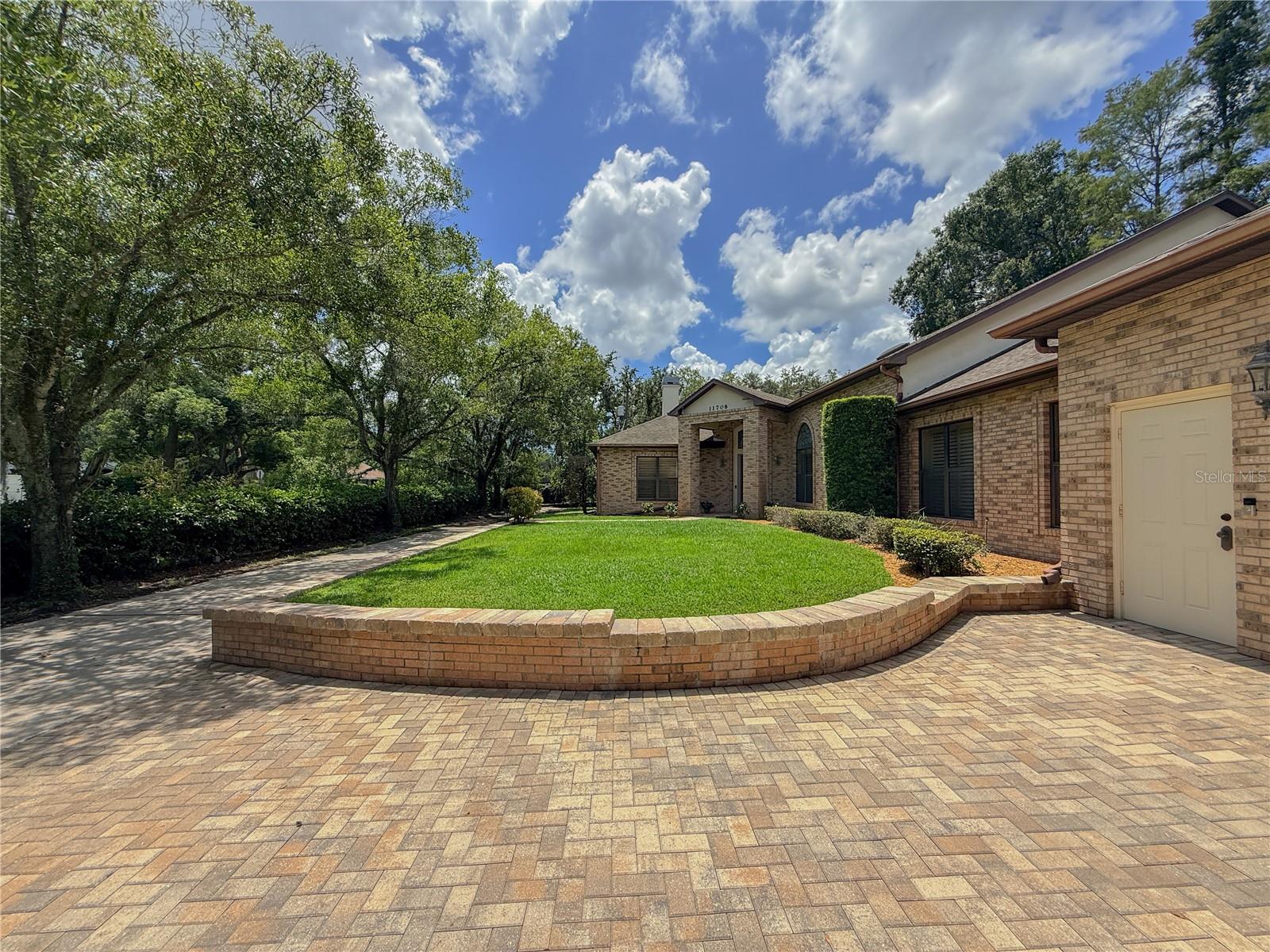 11708 ORANGE GROVE DR — photo 5
