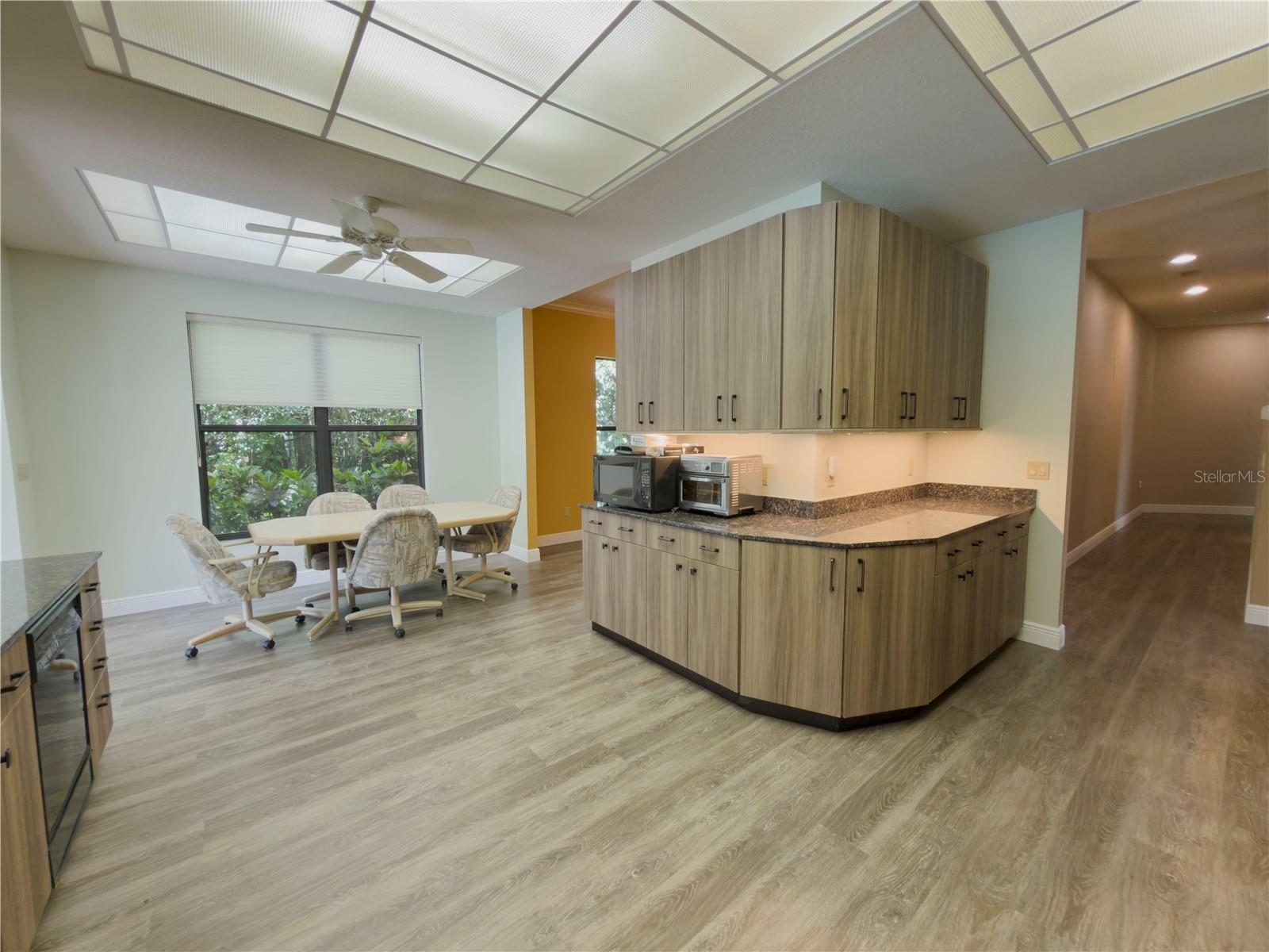 11708 ORANGE GROVE DR — photo 31