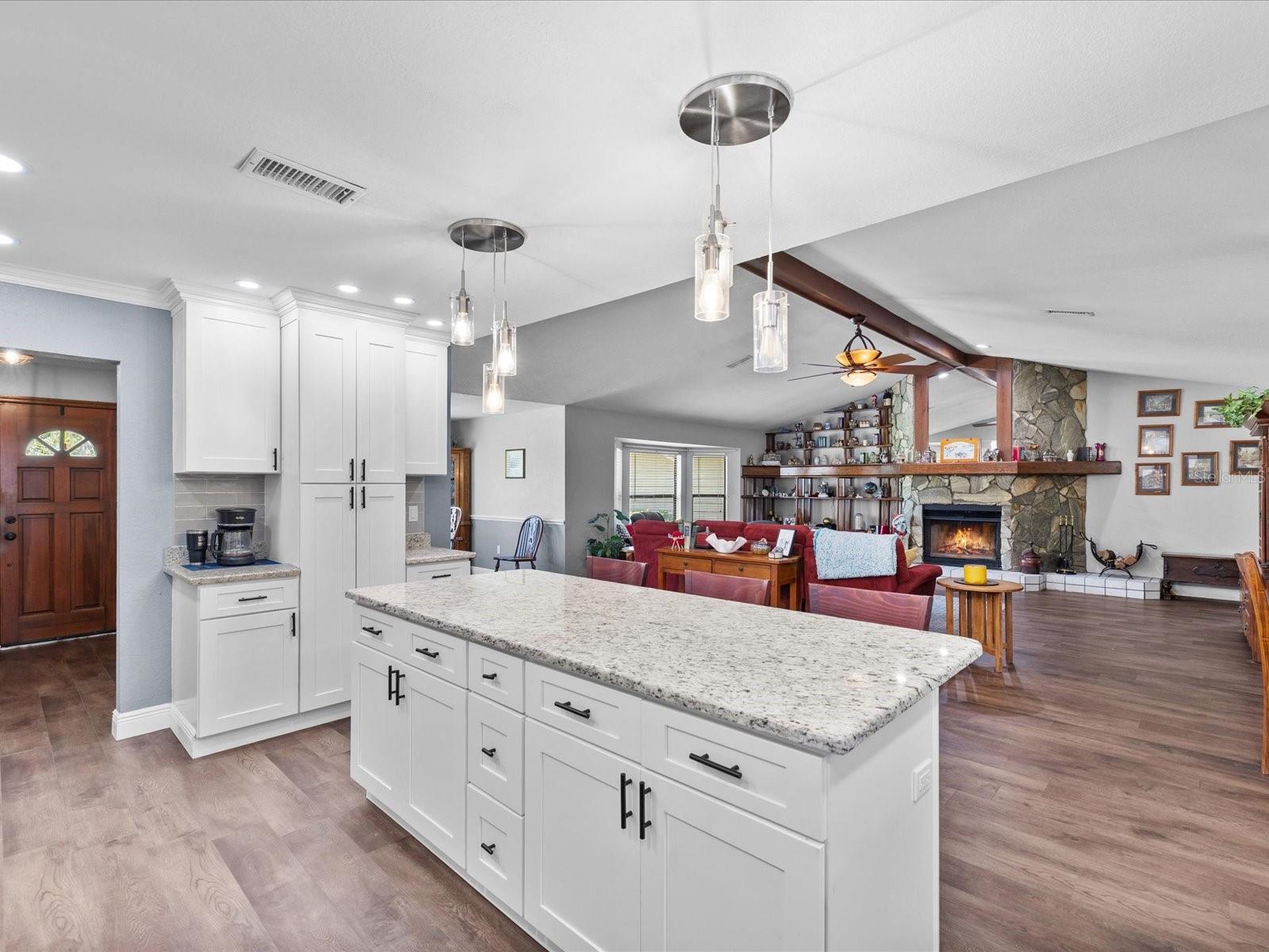 6655 MILLSTONE DRIVE — photo 12