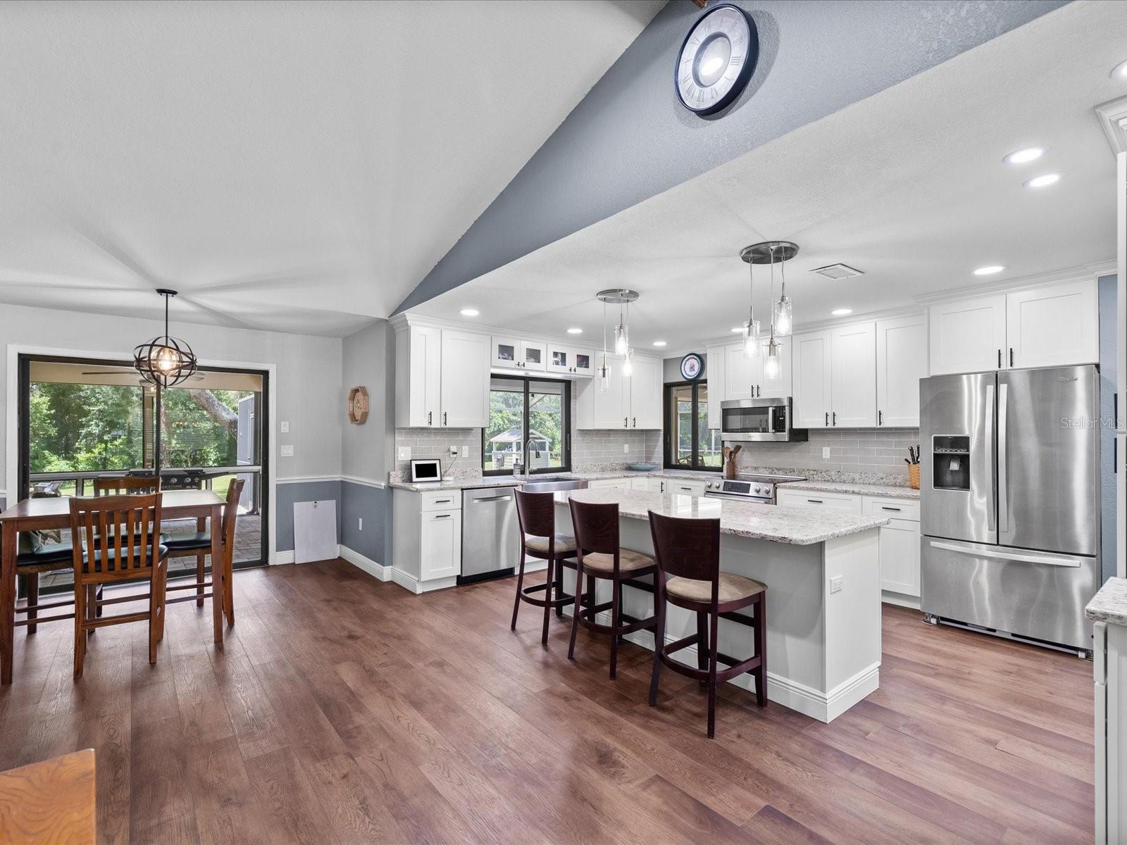 6655 MILLSTONE DRIVE — photo 15