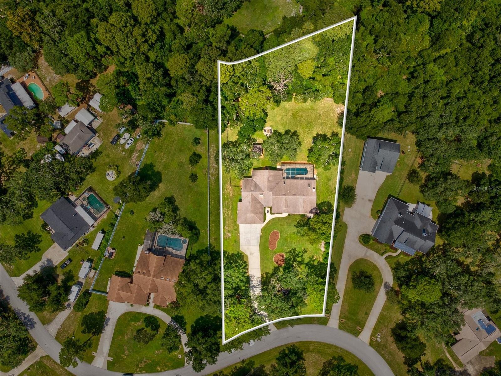 6655 MILLSTONE DRIVE — photo 59