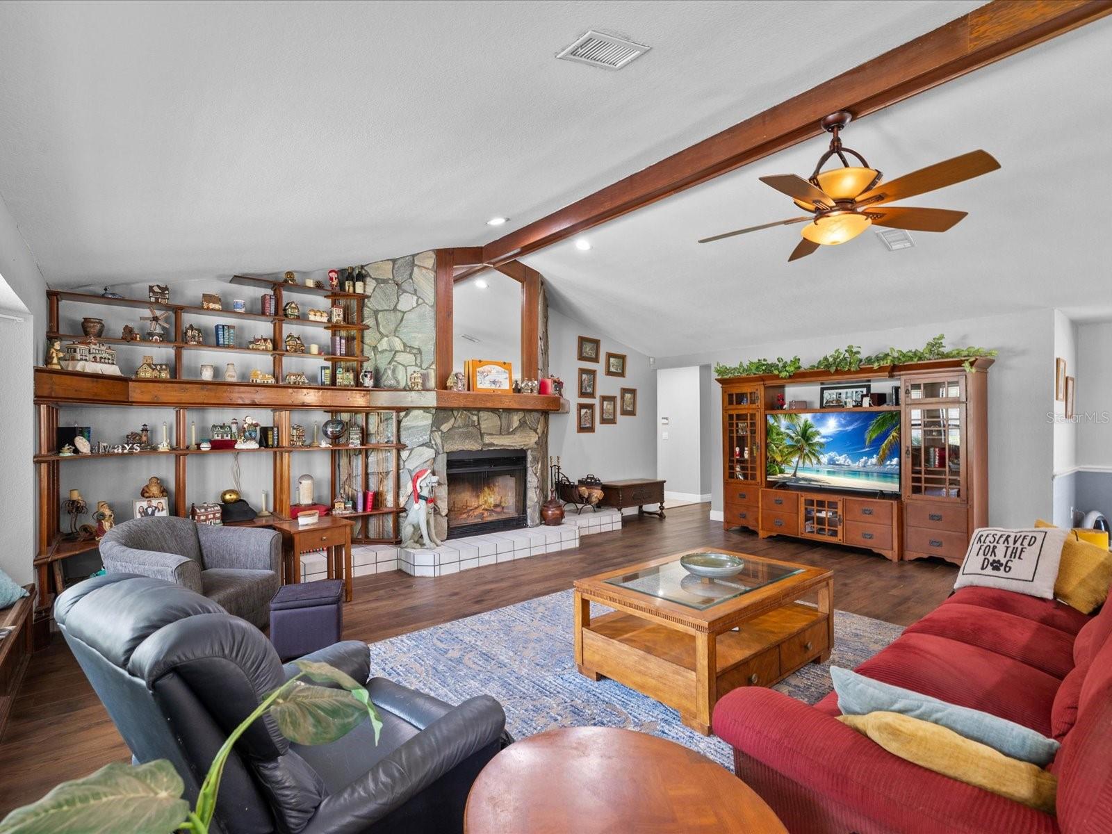 6655 MILLSTONE DRIVE — photo 17