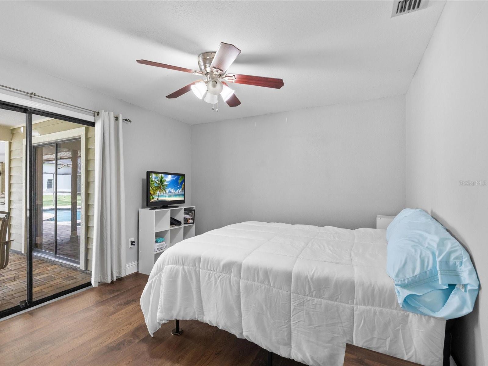 6655 MILLSTONE DRIVE — photo 21