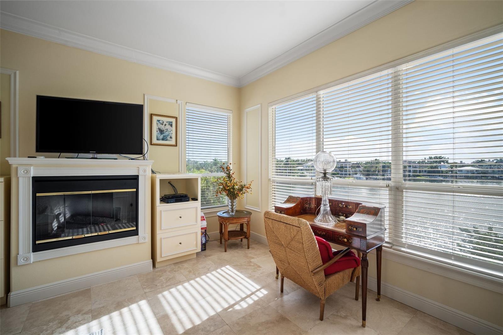 1444 HARBOR DR — photo 24