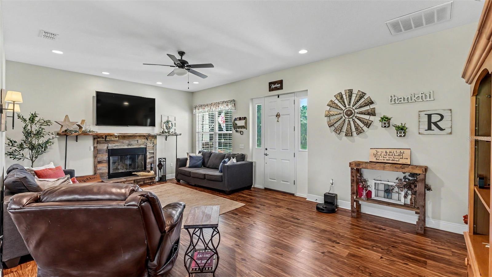 36431 FLORRIE MAE LN — photo 6