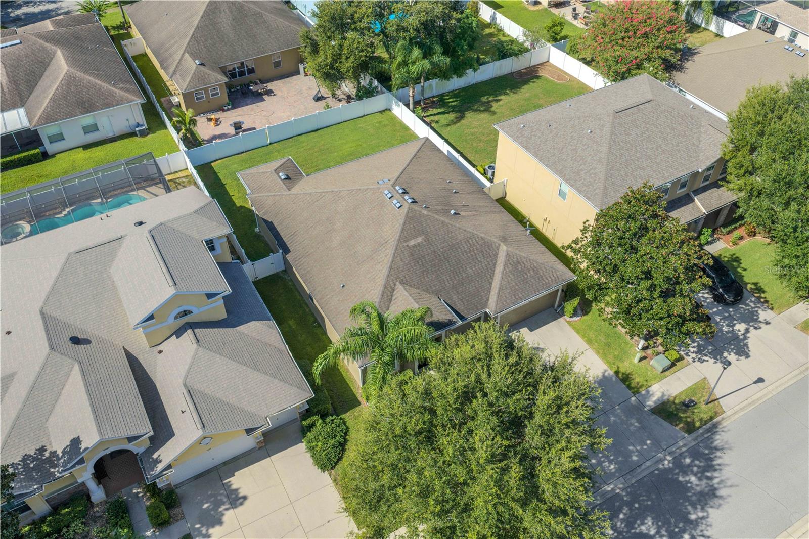 1407 RUSHGROVE CIR — photo 28