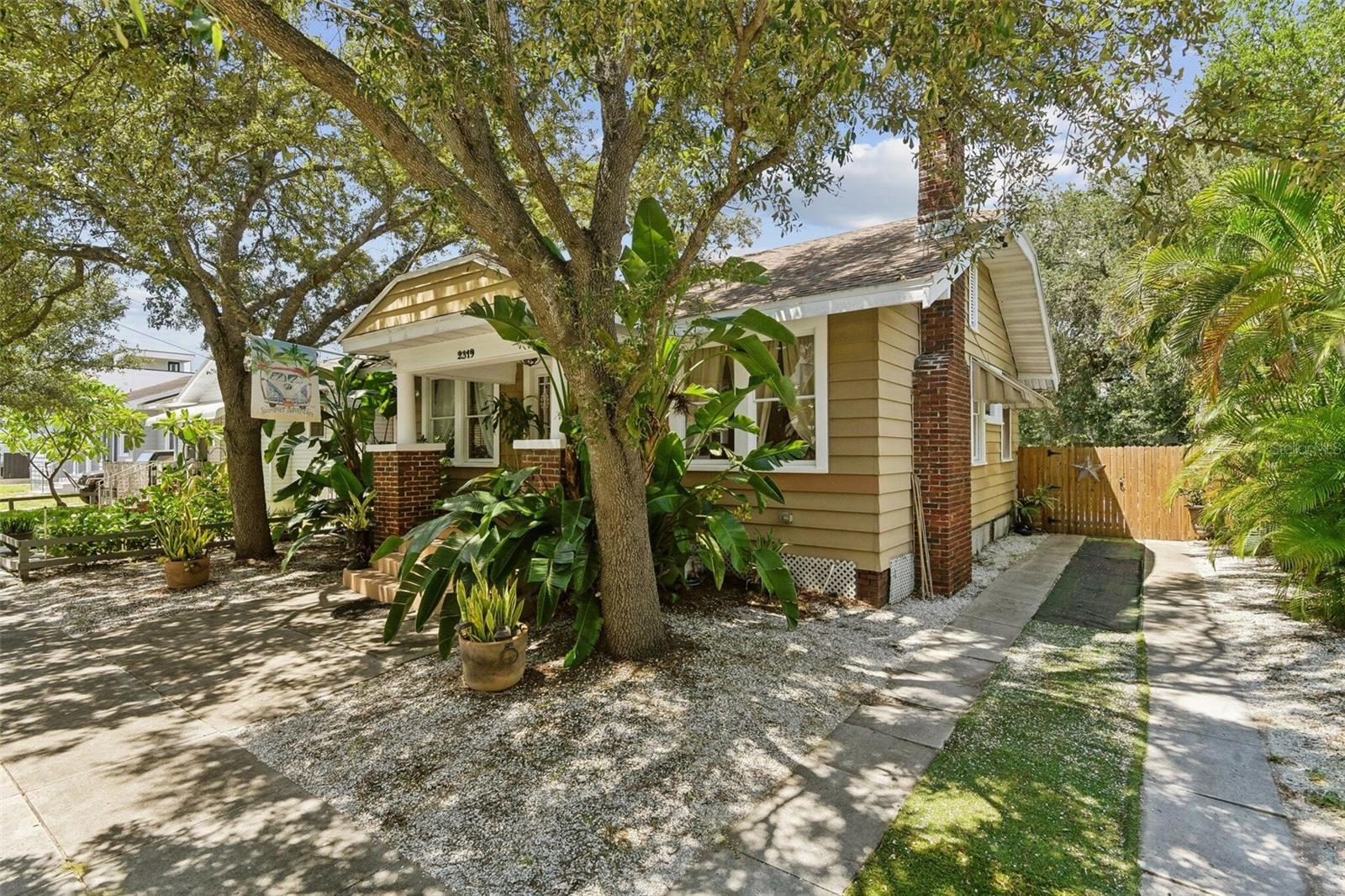 2319 W NORTH B ST — photo 2