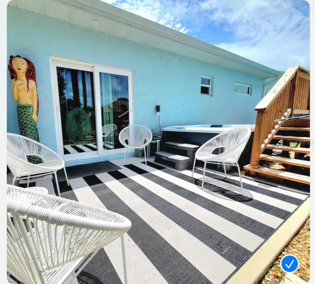 562 FLAMINGO RD — photo 2