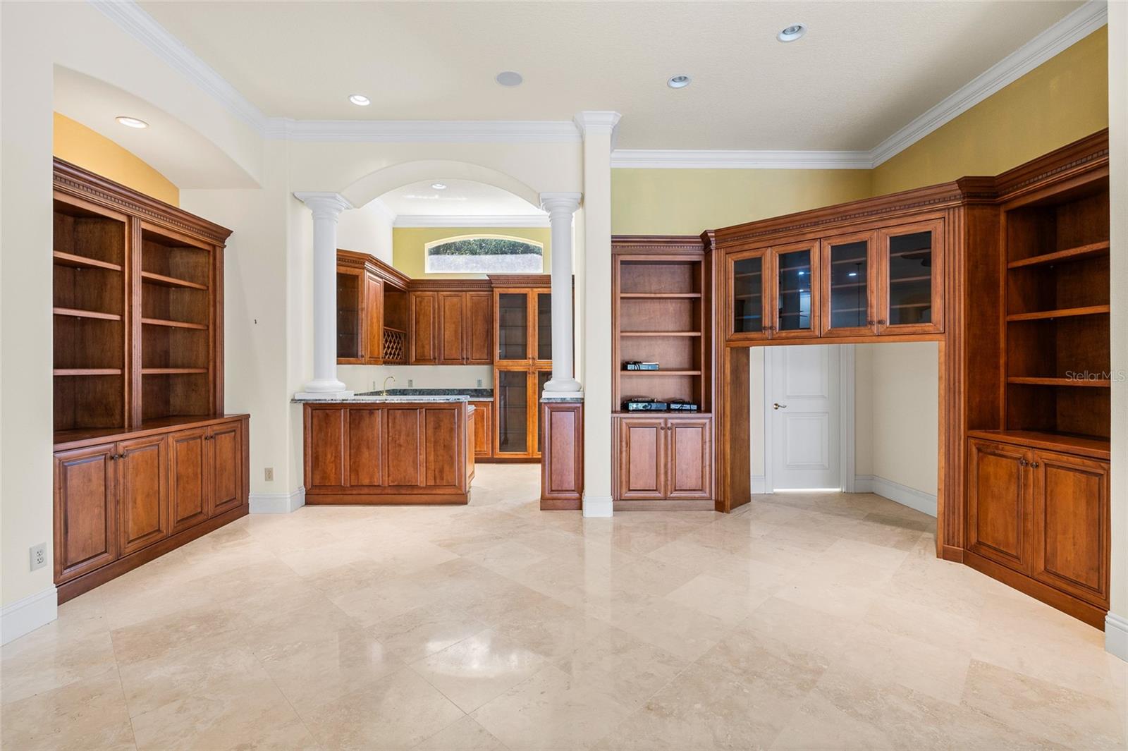 6800 WISTERIA LOOP — photo 31
