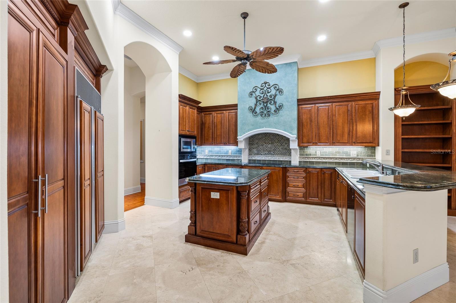 6800 WISTERIA LOOP — photo 21