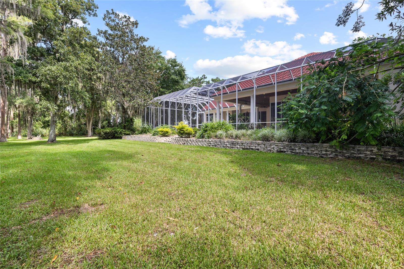 6800 WISTERIA LOOP — photo 78