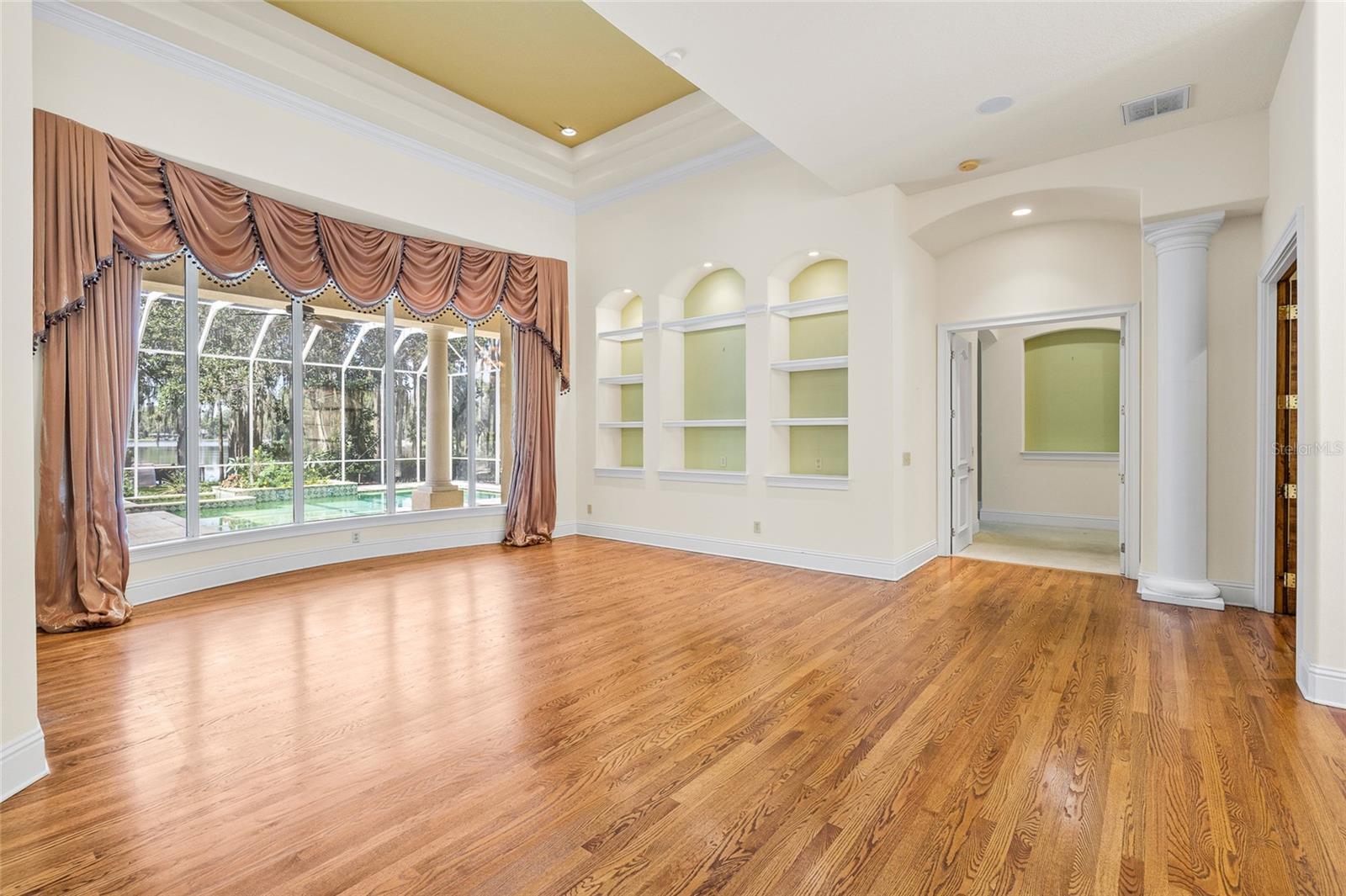 6800 WISTERIA LOOP — photo 13