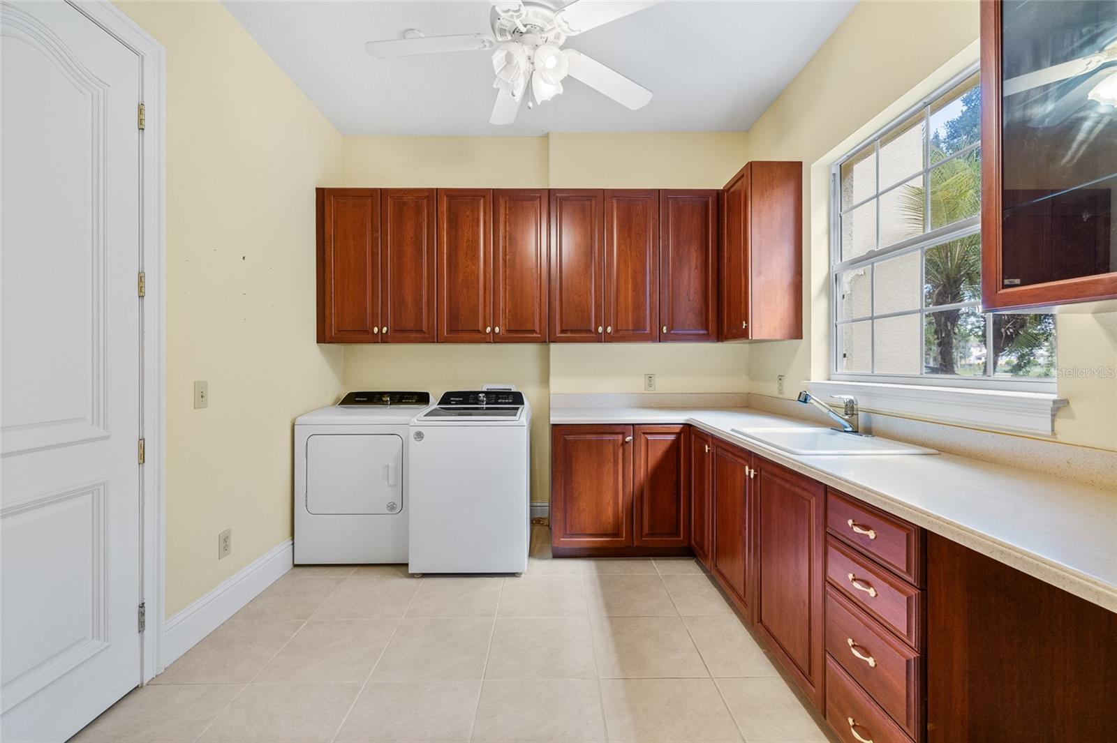 6800 WISTERIA LOOP — photo 61