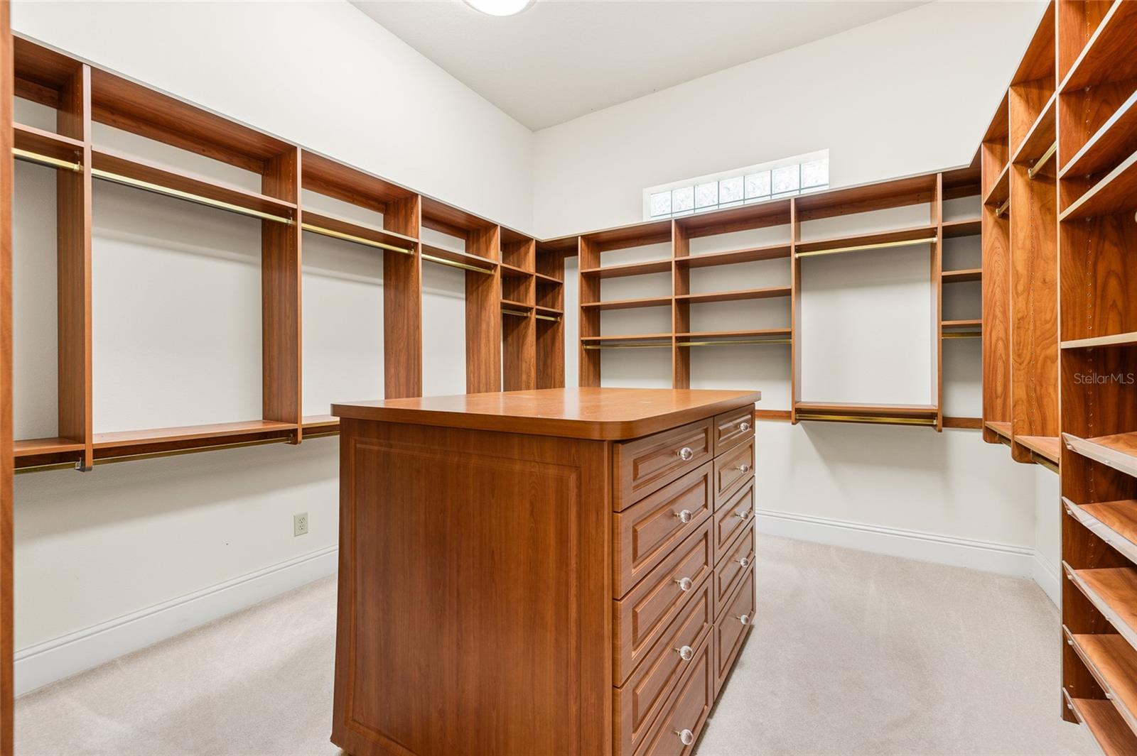 6800 WISTERIA LOOP — photo 44
