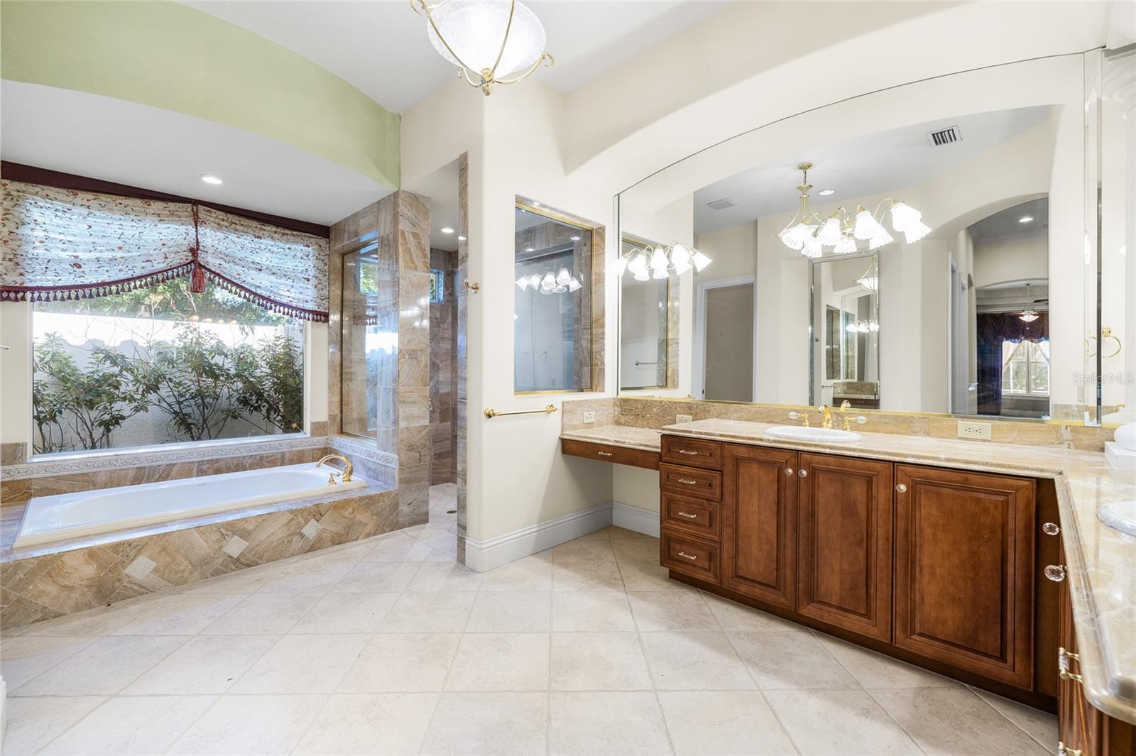 6800 WISTERIA LOOP — photo 47