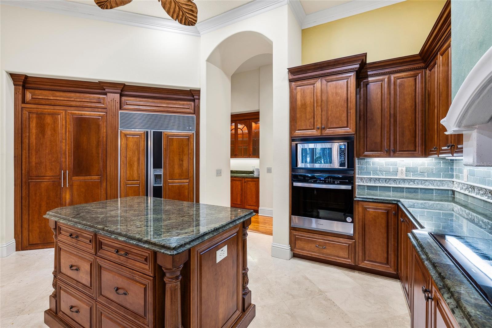 6800 WISTERIA LOOP — photo 23