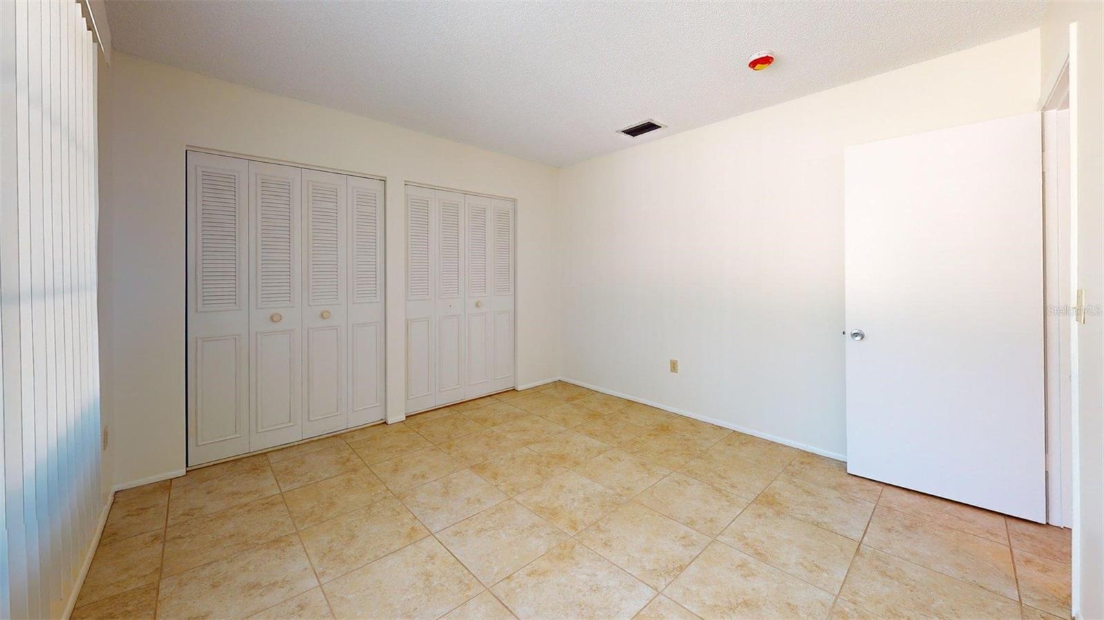1213 GLEN OAKS DR E — photo 23