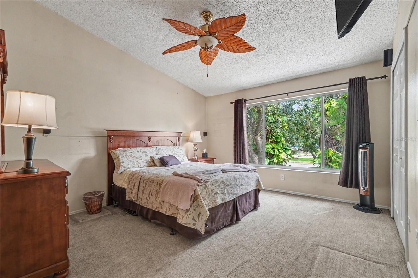 12434 BERKELEY SQUARE DR — photo 2