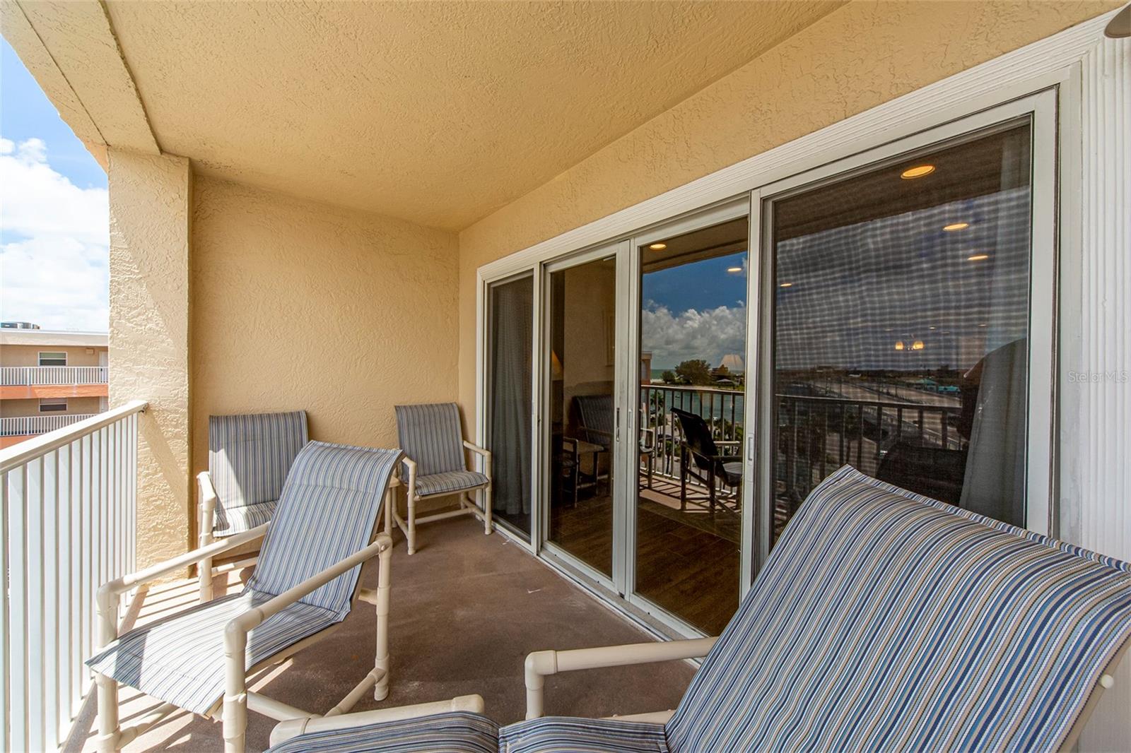 12901 GULF LN #503 — photo 16