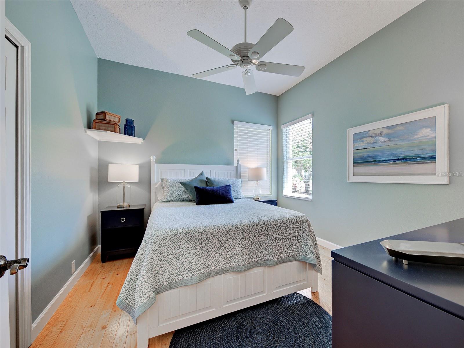 311 LANSBROOK DR — photo 46