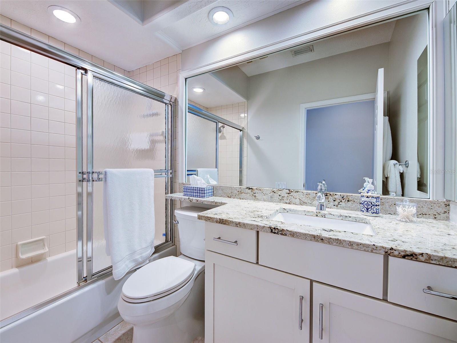311 LANSBROOK DR — photo 49